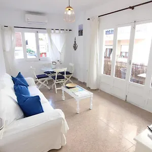En El Corazón De Almuñecar, Piso Con Encanto. Apartamento